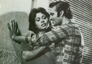 גאולה נוני וזאב רווח בסרט צ'רלי וחצי (צילום: יוני המנחם)