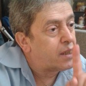 אמרתי, לא נותנים לי, אז אקח
