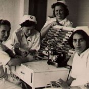בחופשת מחלה