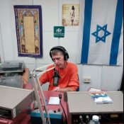 להיטון.קום היום ברדיו קסם, 106 FM