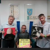 מעדן ויניל היום ברדיו קסם, 106 FM