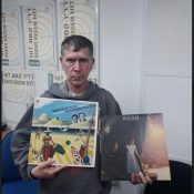 מעדן ויניל היום ברדיו קסם, 106 FM