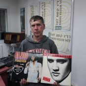 מעדן ויניל היום ברדיו קסם, 106 FM