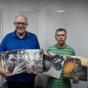 מעדן ויניל היום ברדיו קסם, 106 FM