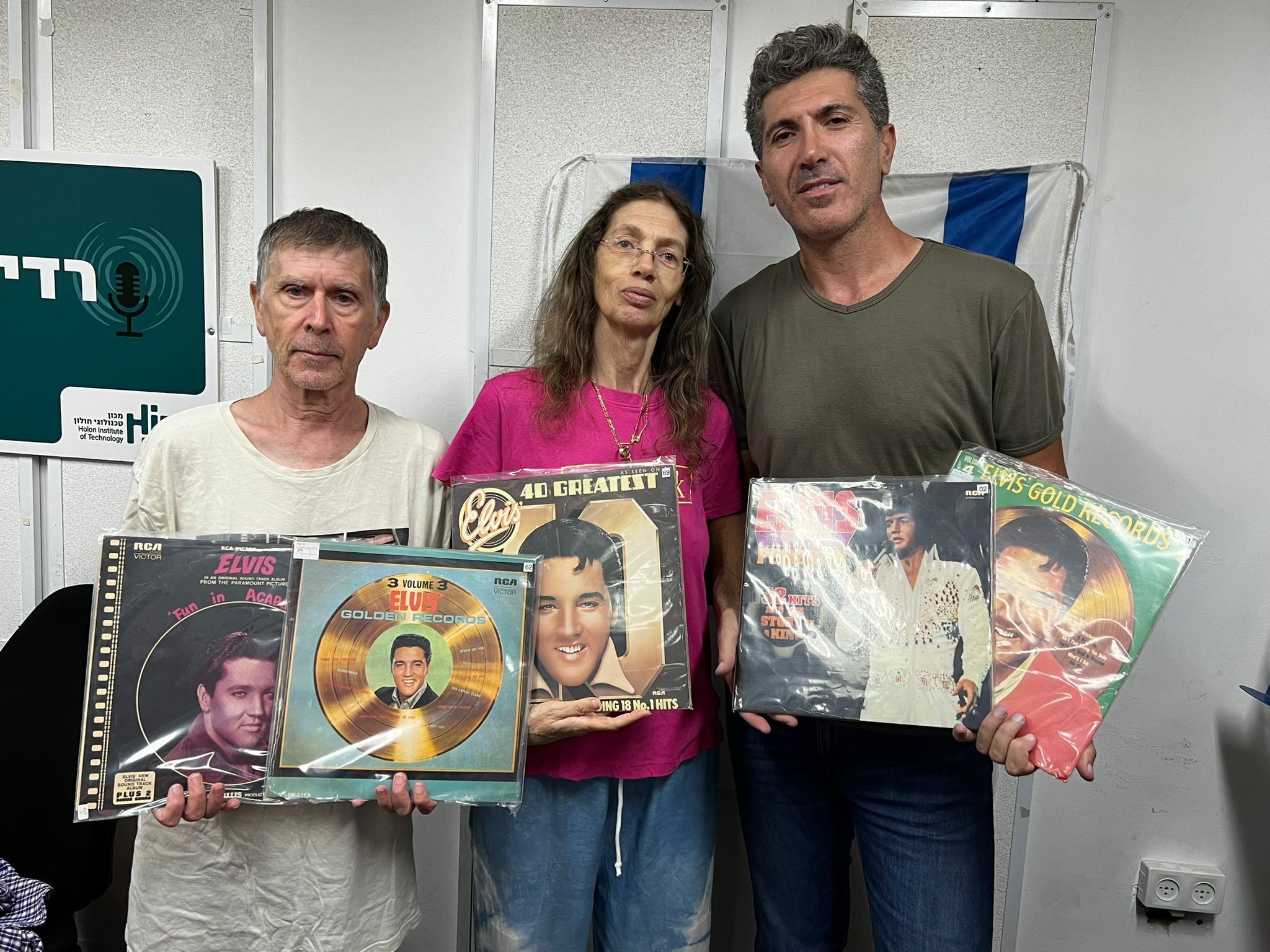 מעדן ויניל ברדיו קסם, 106 FM