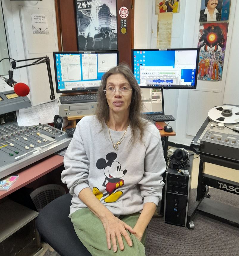 להיטון.קום ברדיו קסם, 106 FM